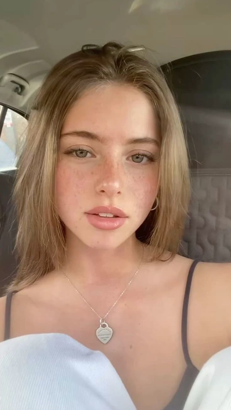 Sarah thumbnail