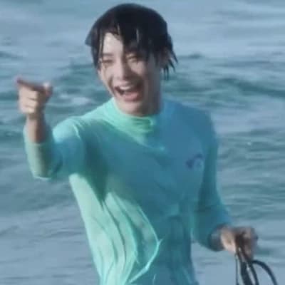 Jeongin thumbnail