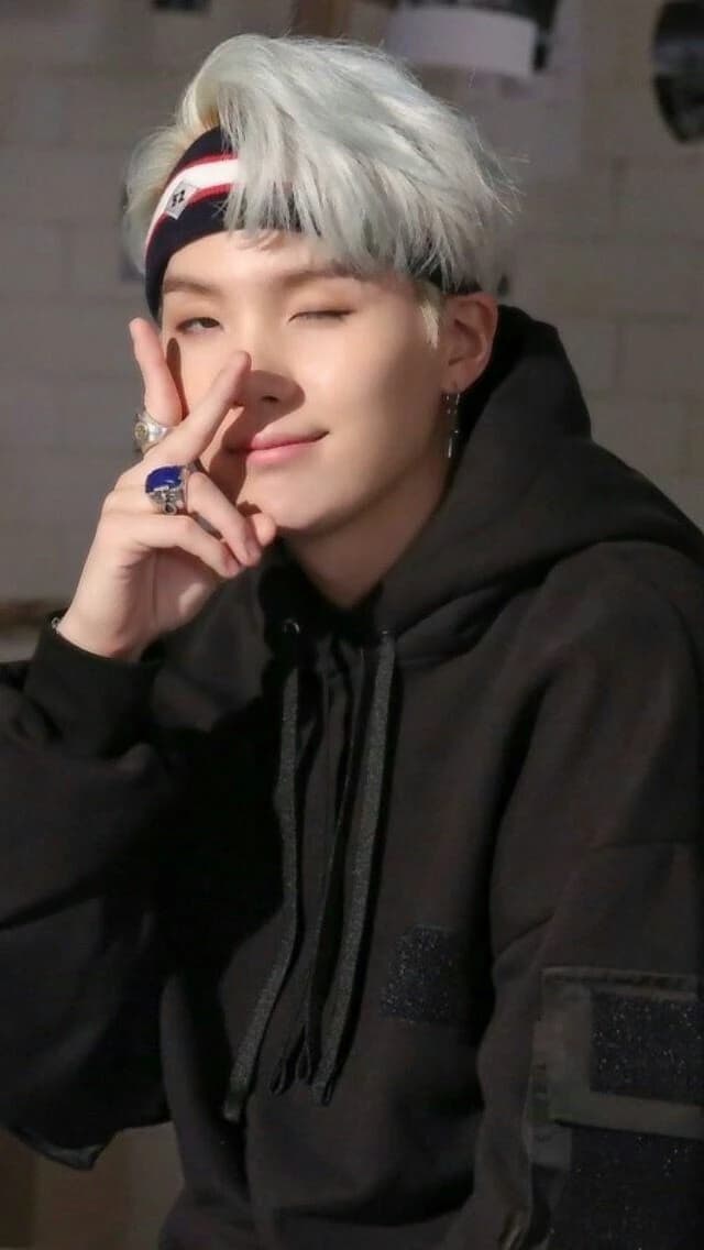 Min Yoongi- Bl thumbnail