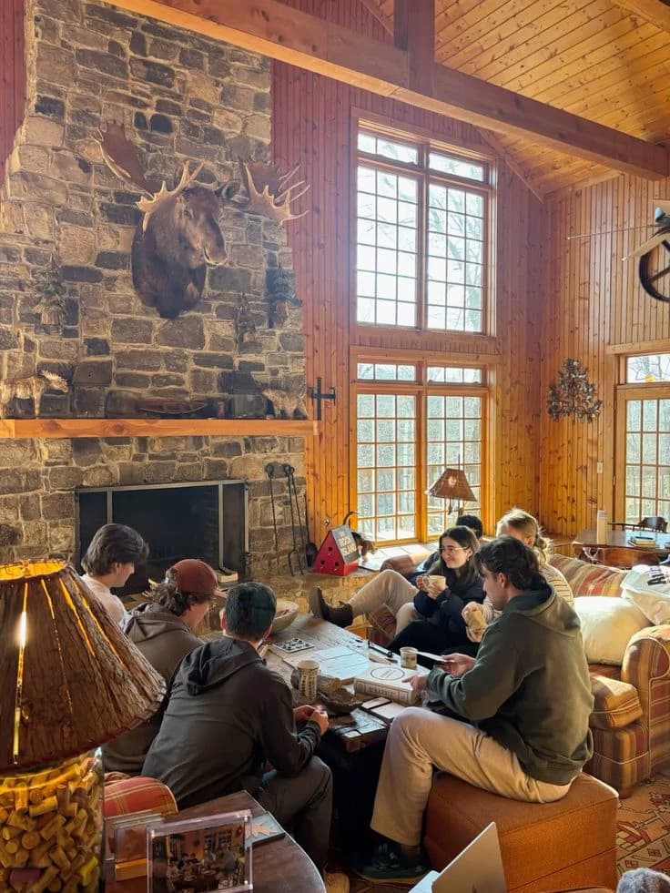 Travel to the cabin with your friends. thumbnail