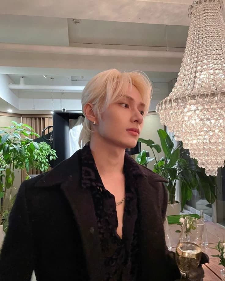 Wen Junhui  thumbnail