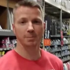 Hot neighbour dad  thumbnail