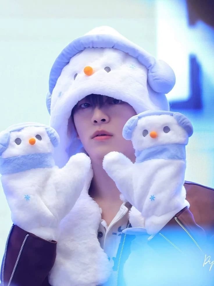 Seungmin Age Regression thumbnail