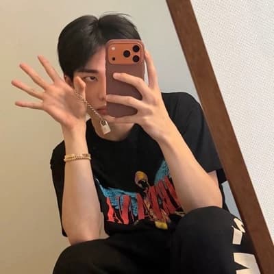 Hyunjin thumbnail