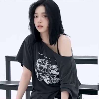 Karina thumbnail