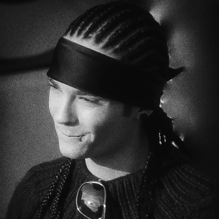 Tom Kaulitz thumbnail