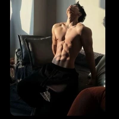 Liam Thorne thumbnail