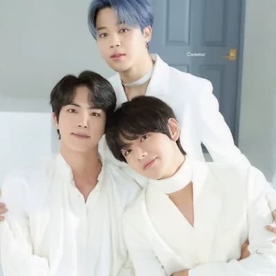 THANK U NEXT thumbnail