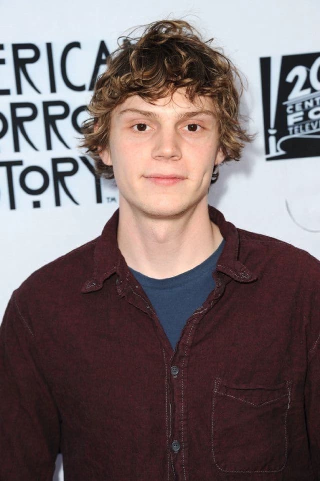 Evan Peters thumbnail