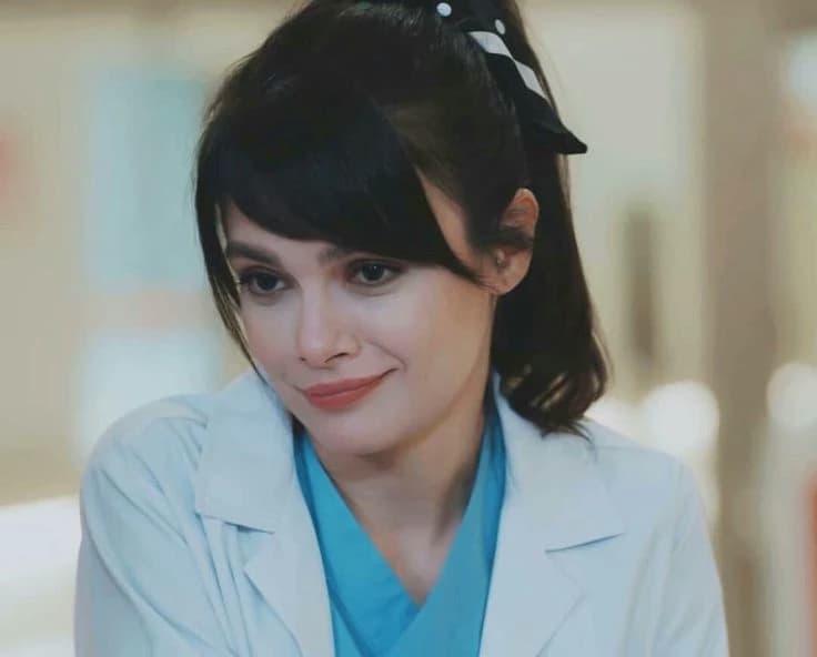 Nazli Gulengul thumbnail
