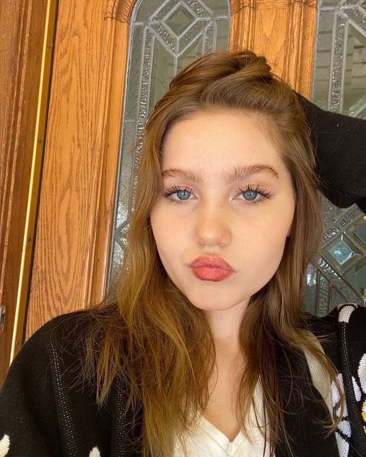 Ella Anderson thumbnail
