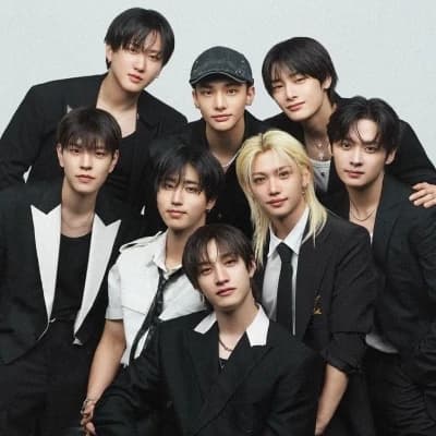 "Stray Kids" thumbnail