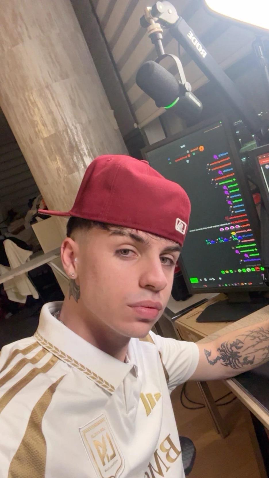 Mernuel thumbnail