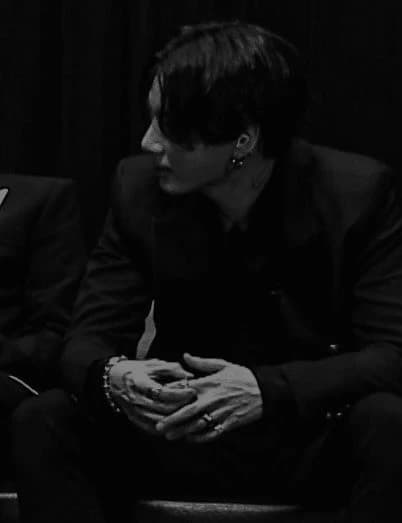 Jeon jung-kook thumbnail