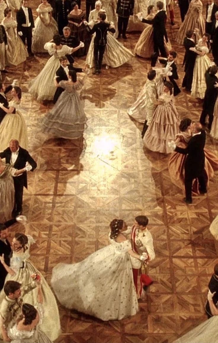 Royal court  thumbnail