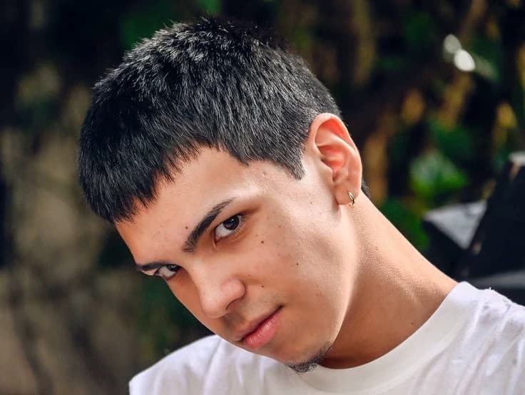 Milo j thumbnail