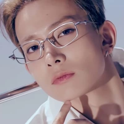 Heeseung thumbnail