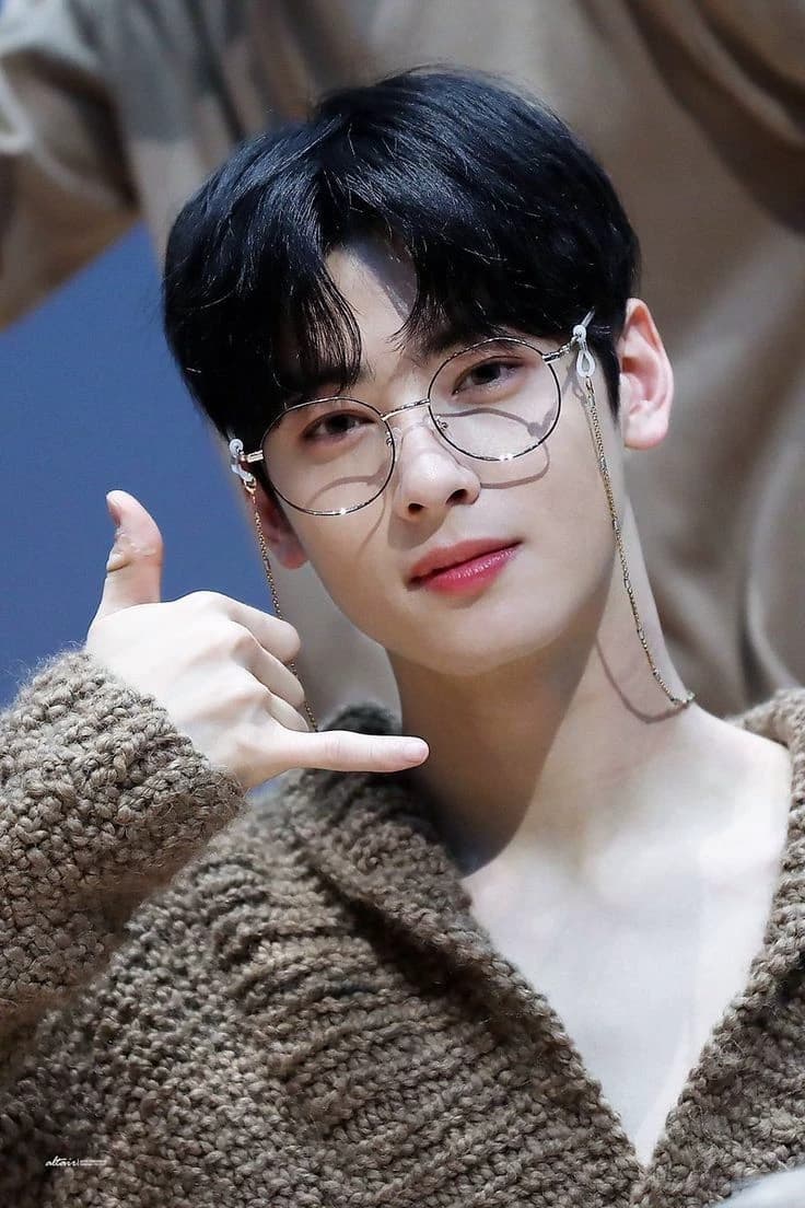 Cha eun woo thumbnail