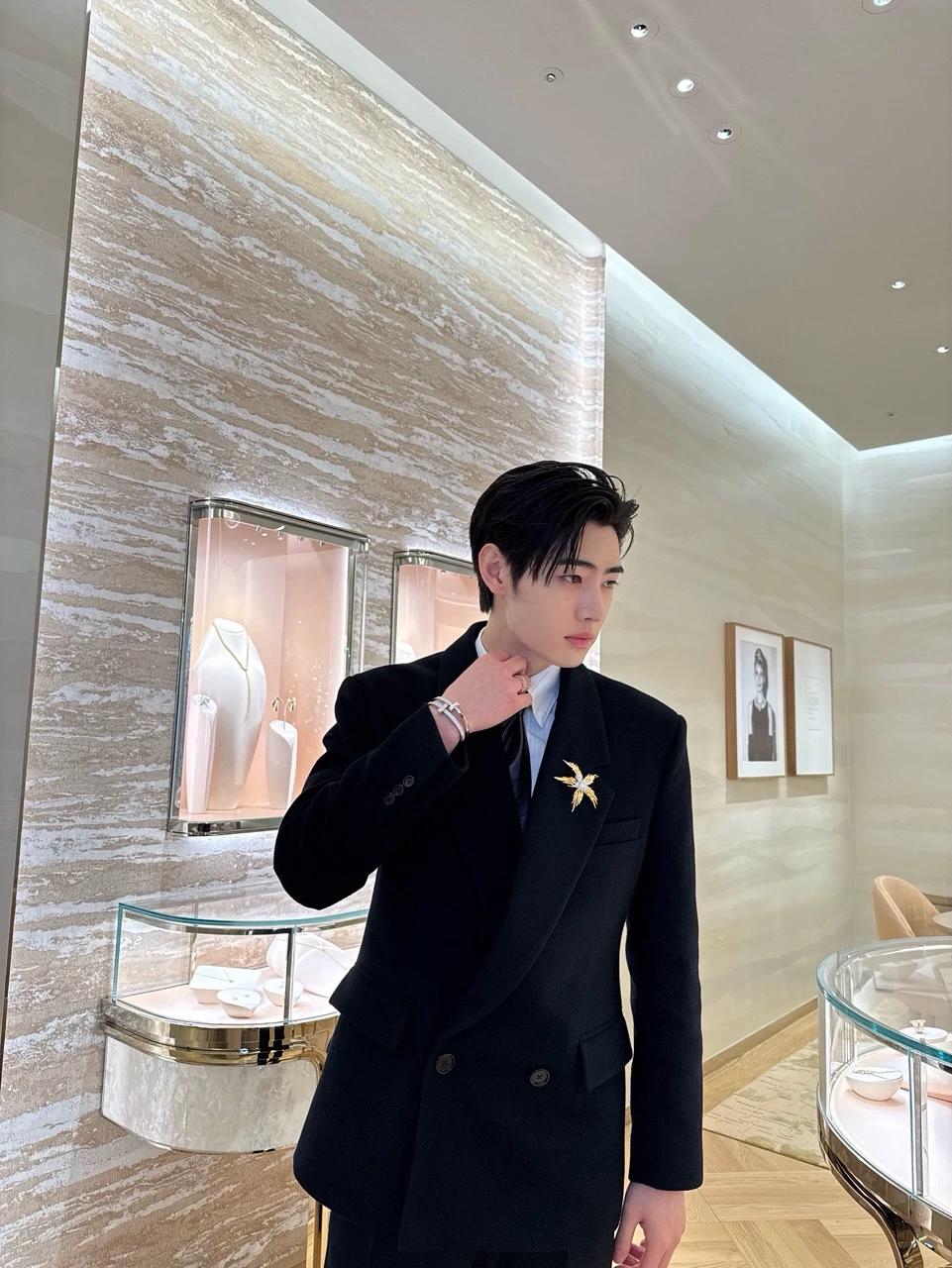 Park sunghoon thumbnail
