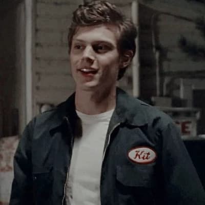 Kit Walker thumbnail