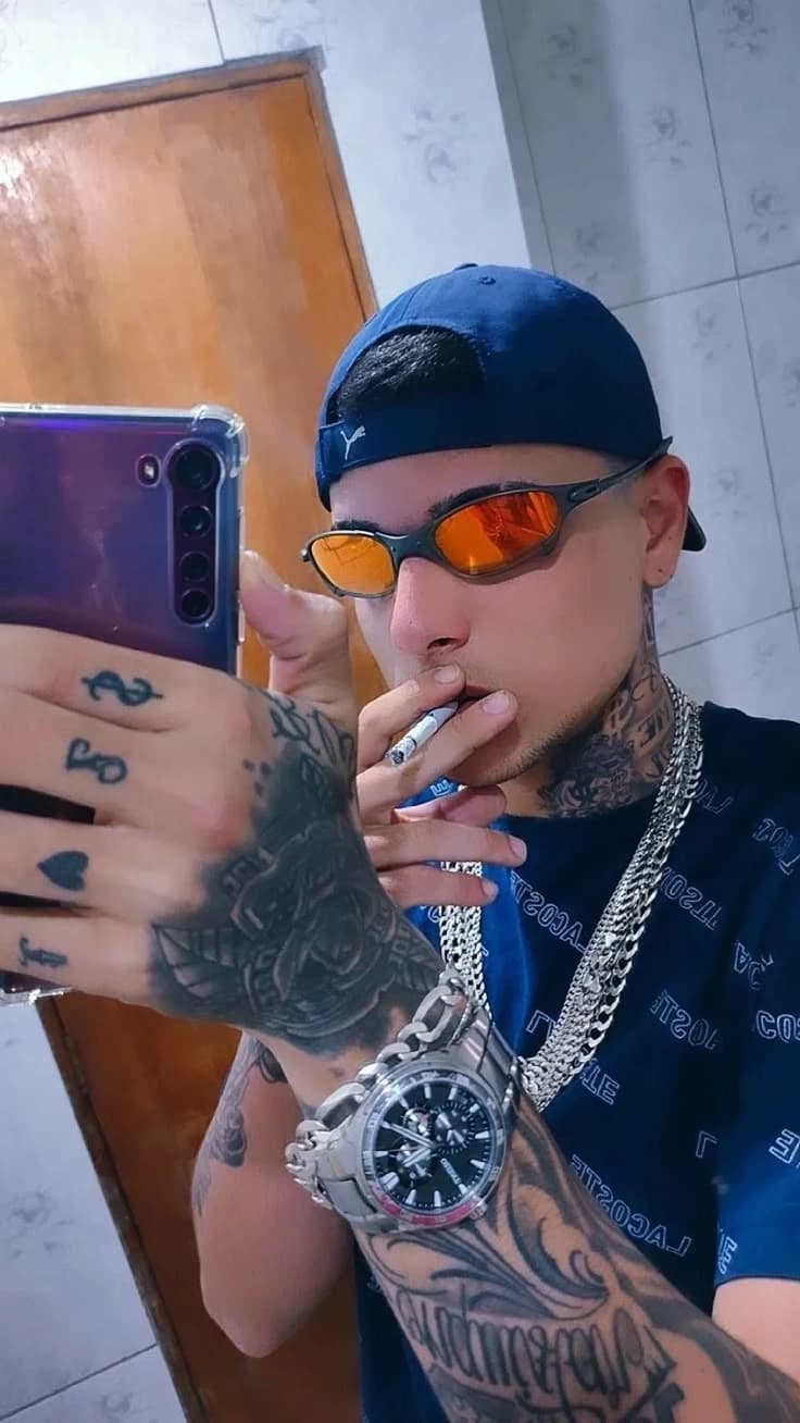 Victor (German) thumbnail