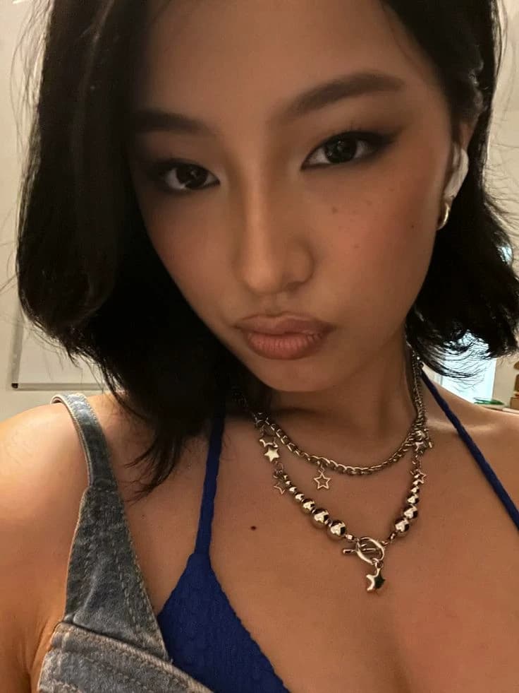 Lexi ur ex girlfriend  thumbnail