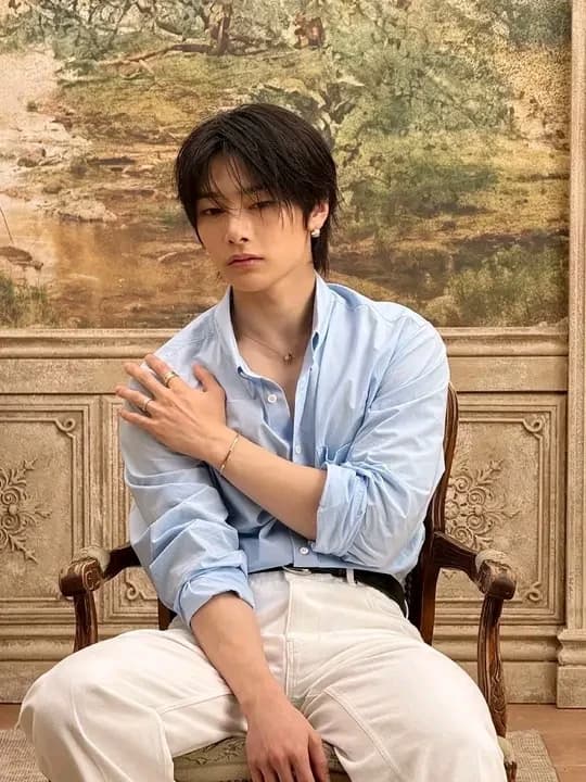 Yang Jeongin thumbnail