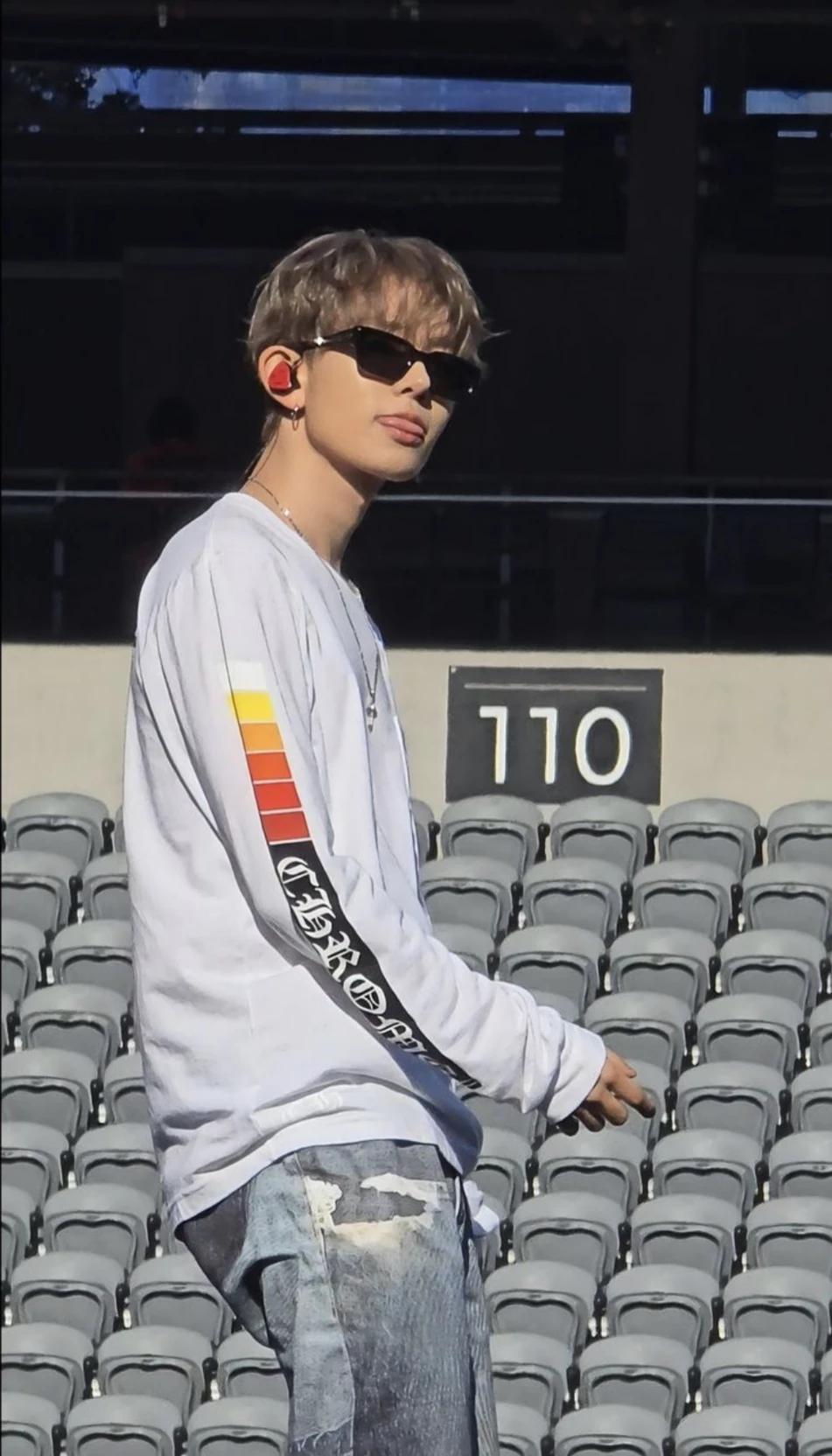 Lee Heeseung thumbnail
