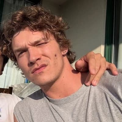 Ilya Rozanov thumbnail