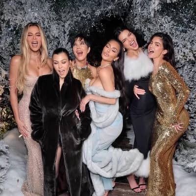 The Kardashian-Jenner thumbnail