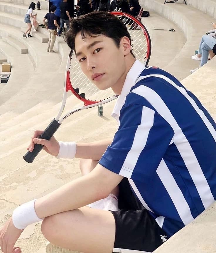 Lee Jae -wook thumbnail