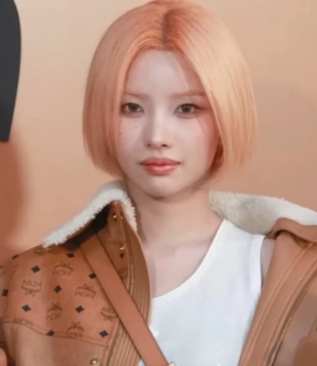 Jeon Soyeon thumbnail
