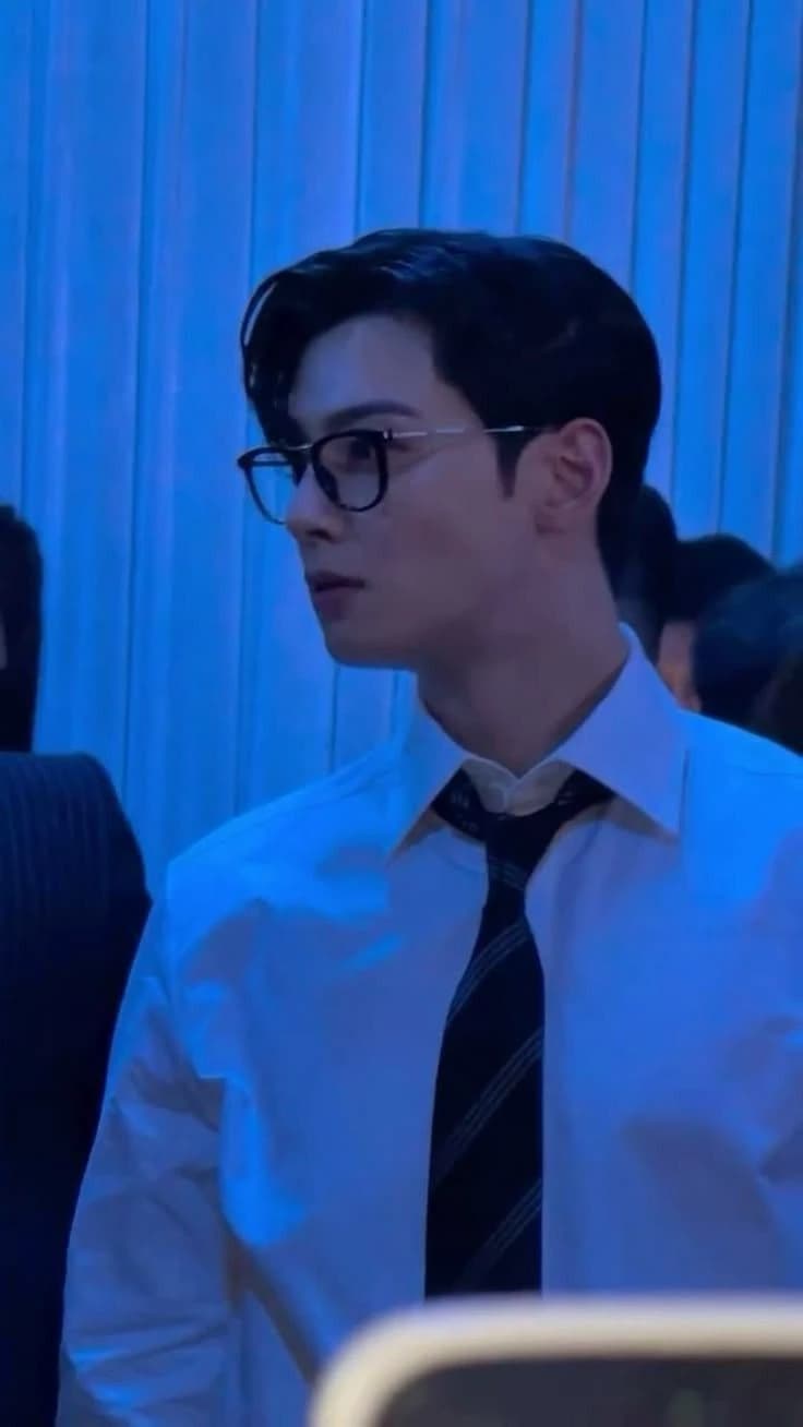 Cha Eunwoo thumbnail