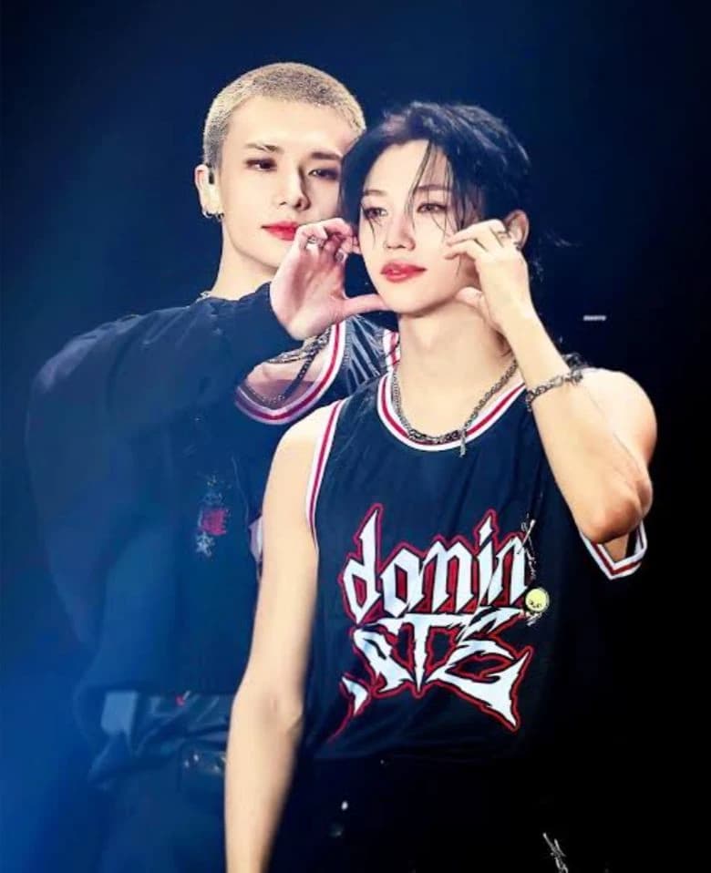 Hyunlix 🫦 thumbnail