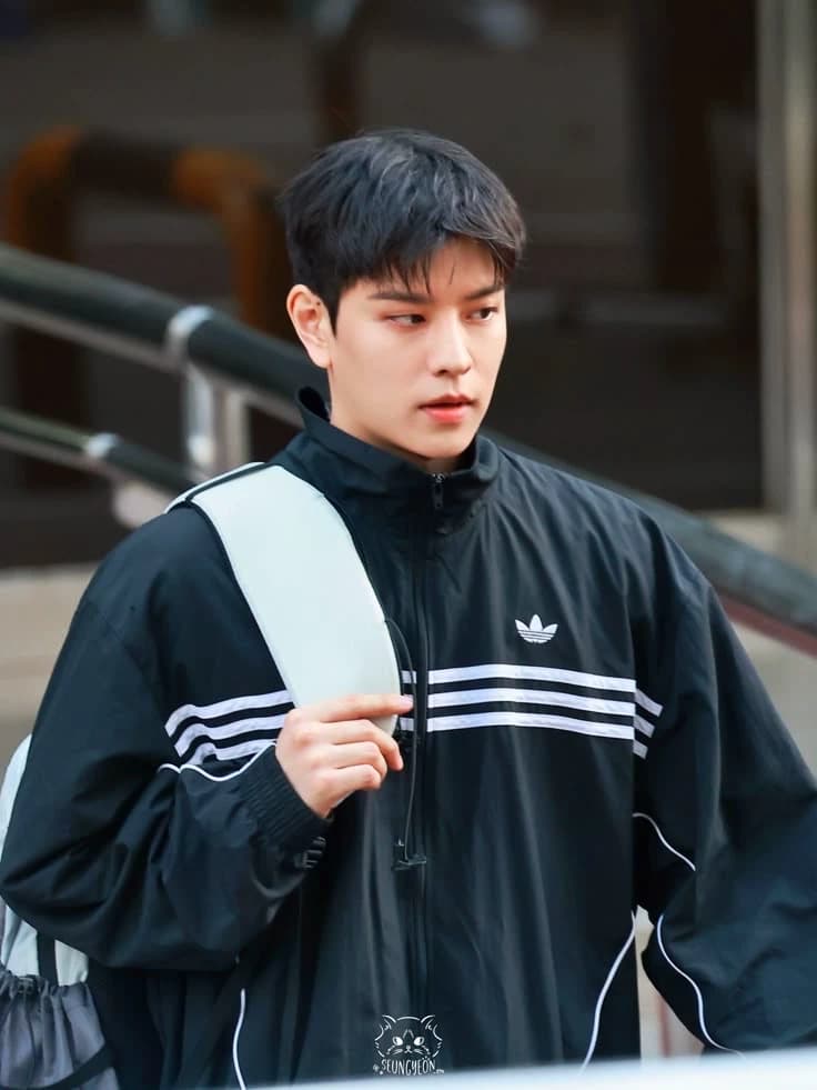 Kim Seungmin thumbnail
