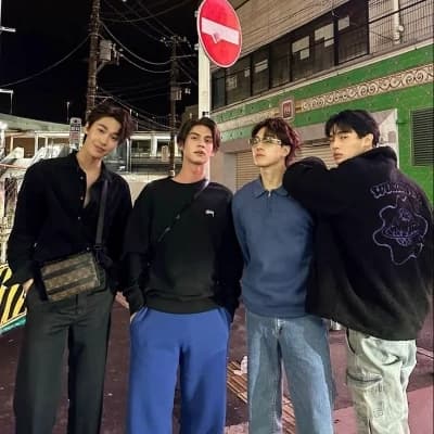 -F4 BOYS thumbnail