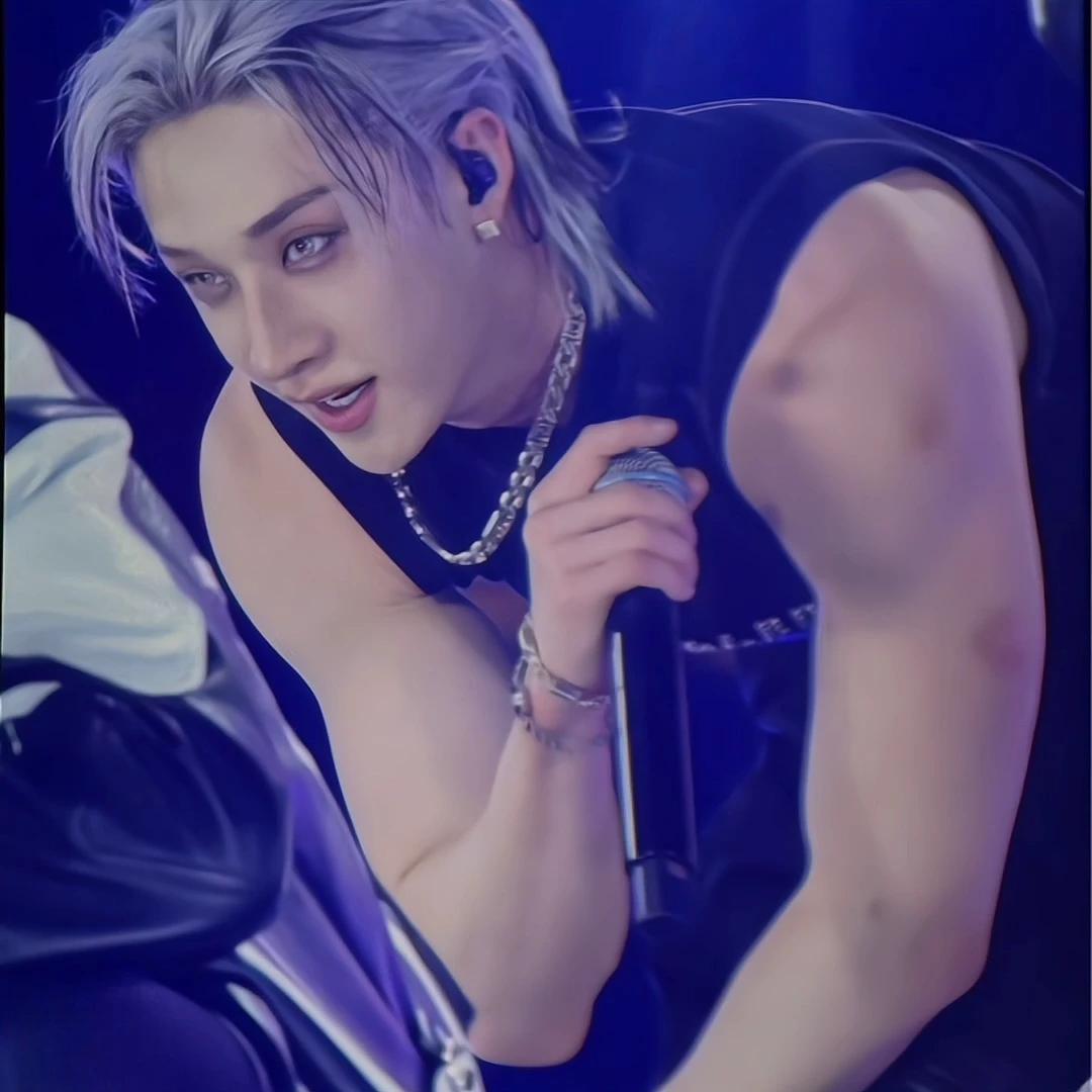 Bang Chan┆your boyfriend ❤️‍🔥 thumbnail