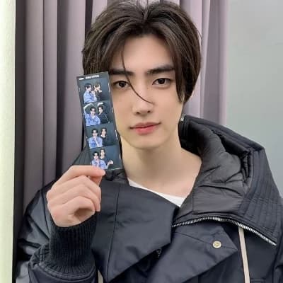 Sunghoon thumbnail