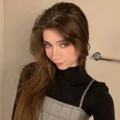 Lexi Quinn thumbnail