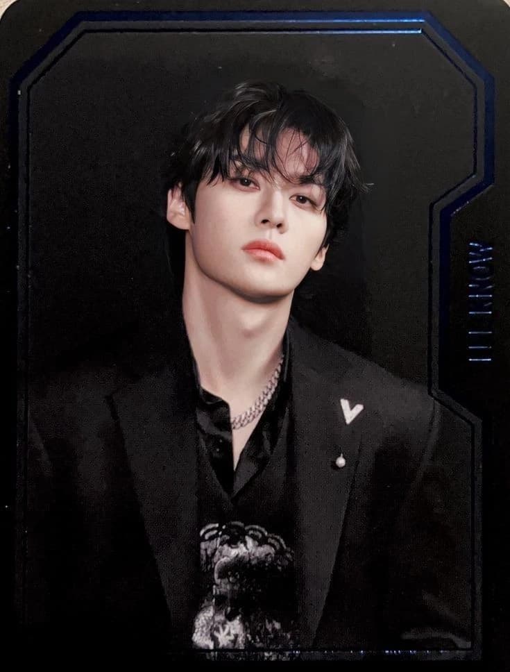 Lee know thumbnail