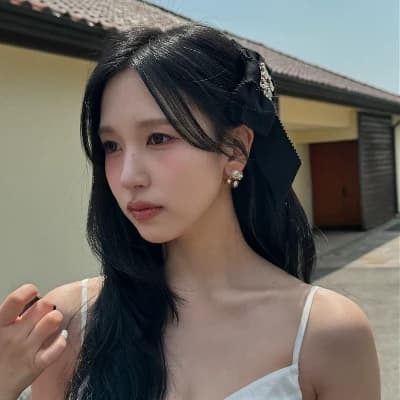 Mina thumbnail
