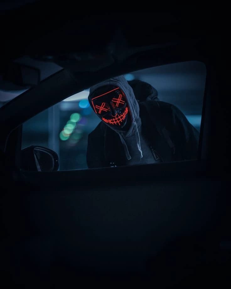 Car Burglar thumbnail