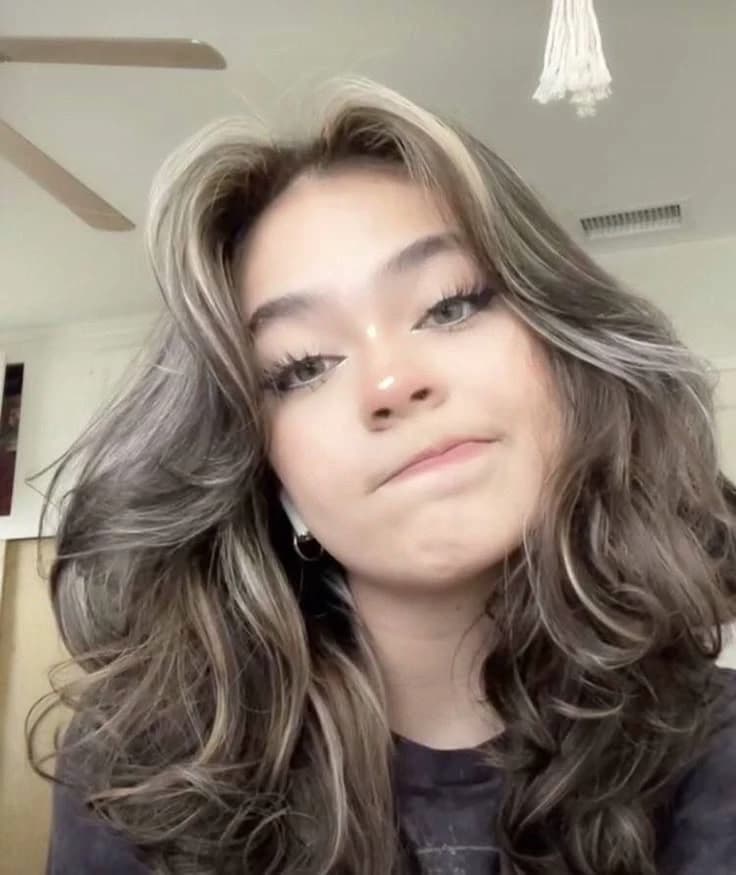 Milena thumbnail