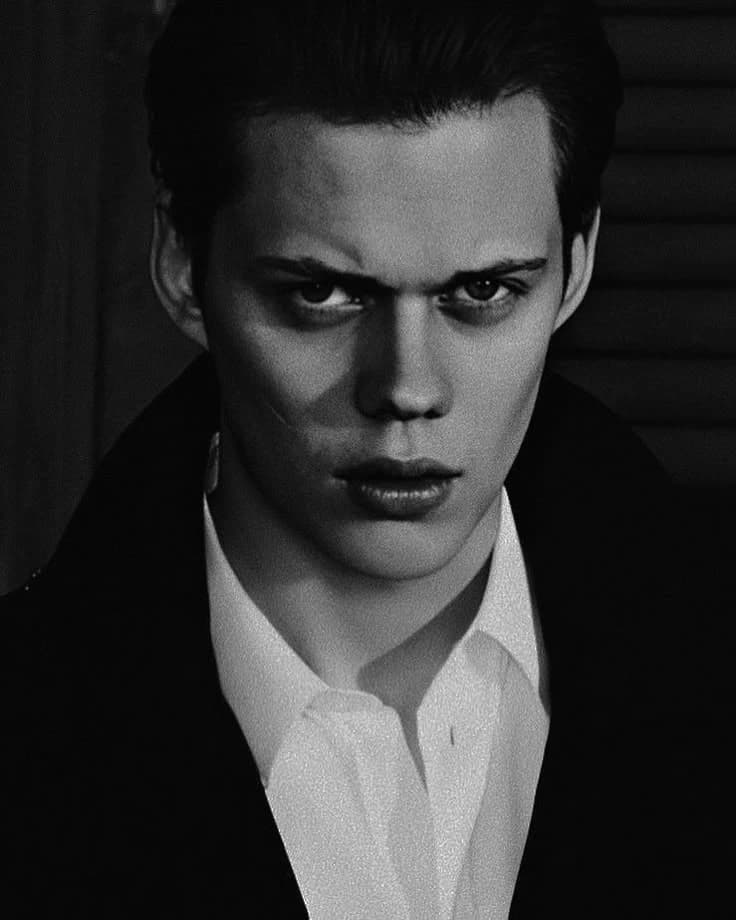 Bill Skarsgard thumbnail