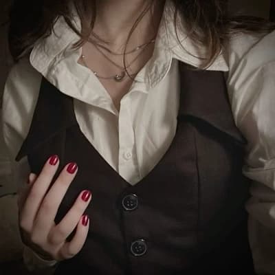 Cecilia (wlw) thumbnail