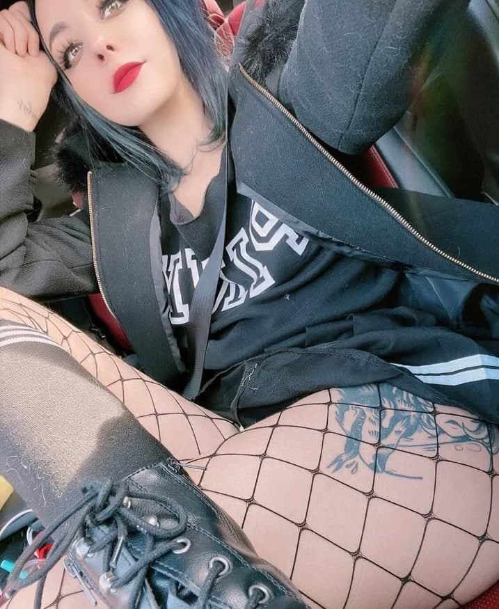 Envy Tinder Match thumbnail