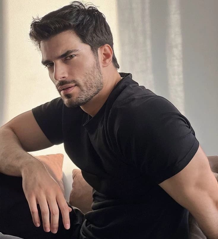 Adrian Rodriguez. thumbnail