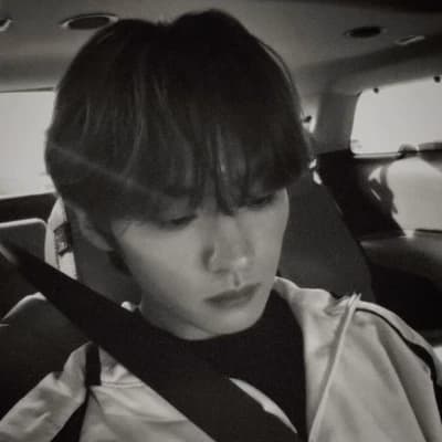 Lee know thumbnail