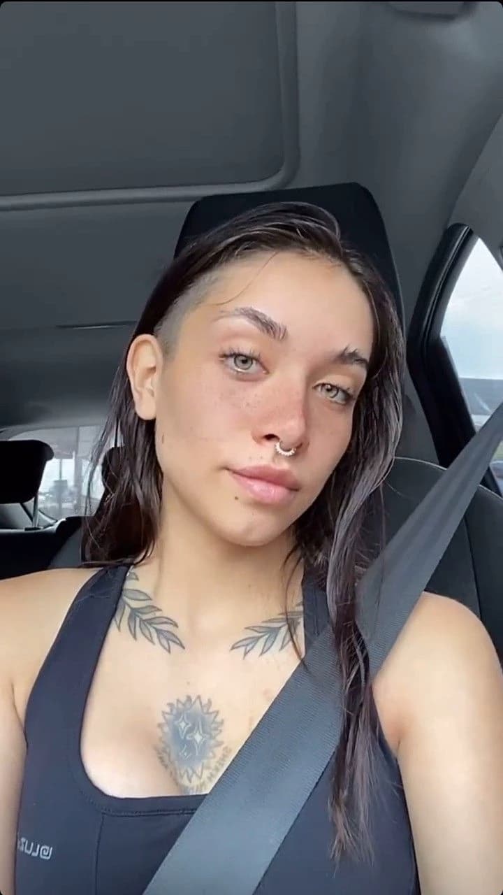 María becerra thumbnail