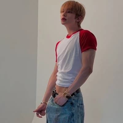 Hwang Hyunjin thumbnail